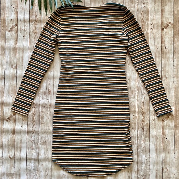 Charlotte Russe striped long sleeve mini dress - Picture 4 of 5